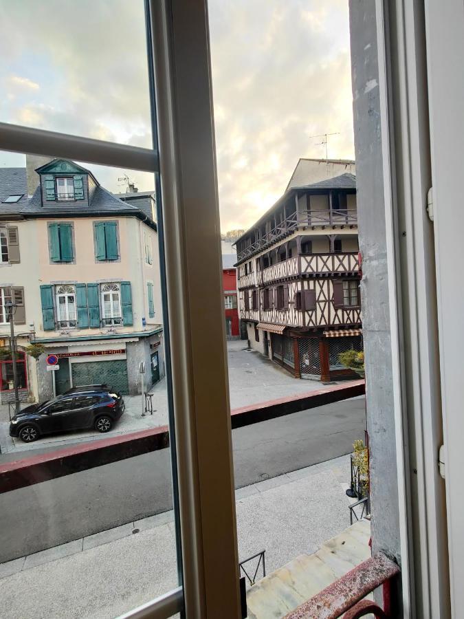 Appartement Centre-Ville Pour Sejour Et Cure Bagnères-de-Bigorre Dış mekan fotoğraf